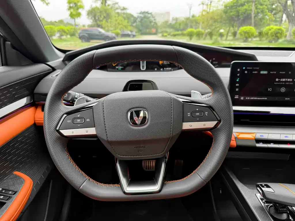 Changan UNI-V 2023 1.5T Sport