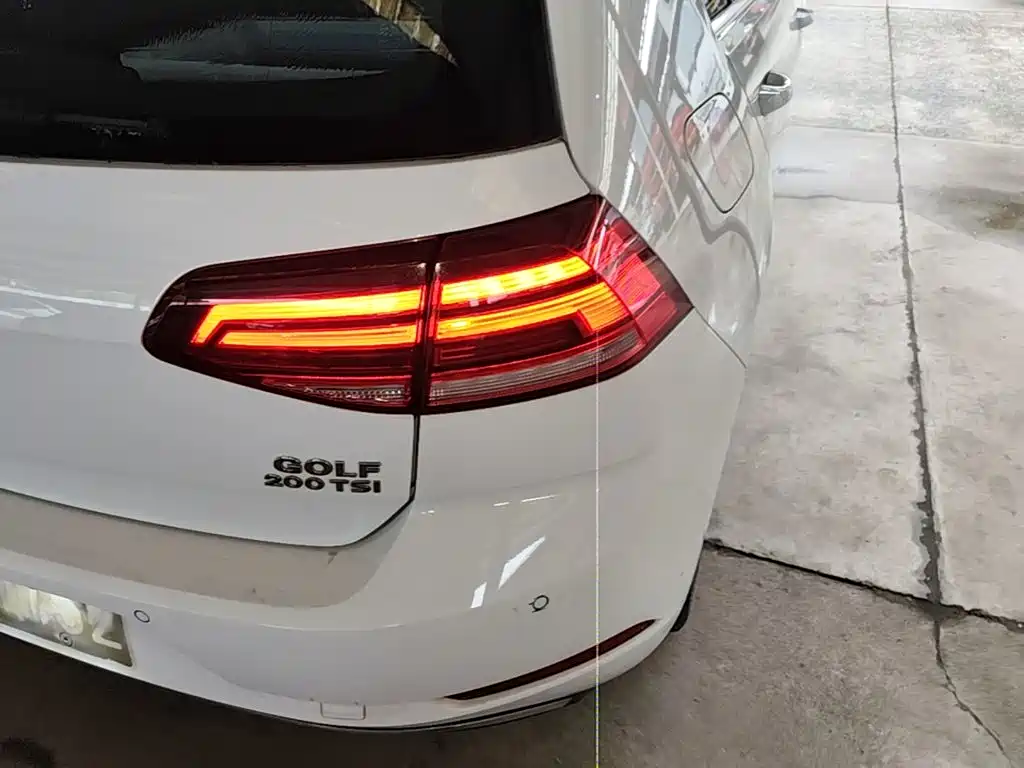 Volkswagen Golf — миниатюра 8