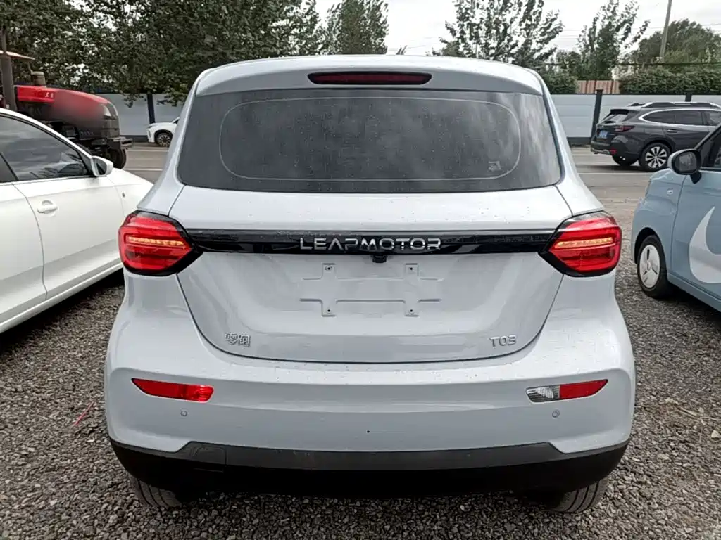 Leapmotor Leapmotor T03 — миниатюра 6