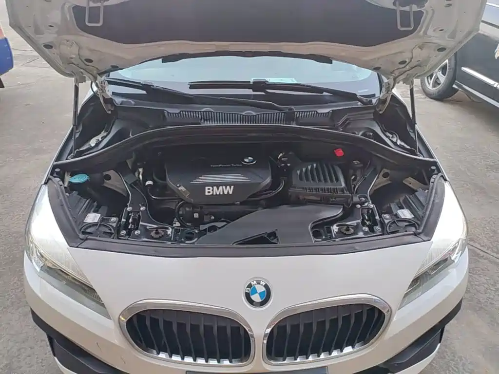 BMW 2 Series Active Tourer — миниатюра 20