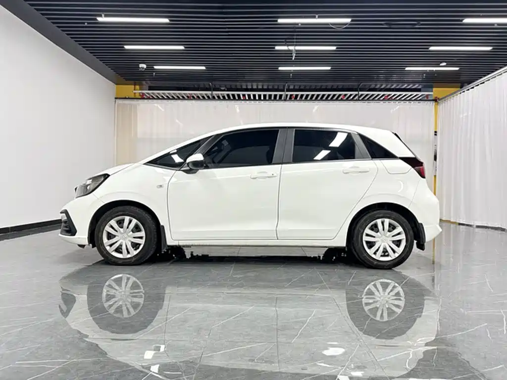 Honda Fit — миниатюра 3