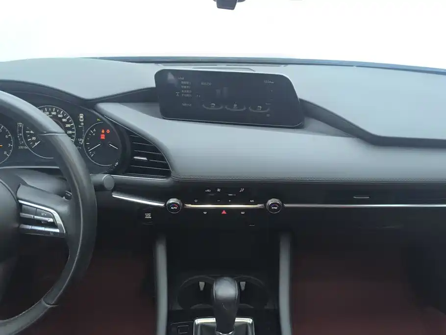 Mazda 3 Axela — миниатюра 13