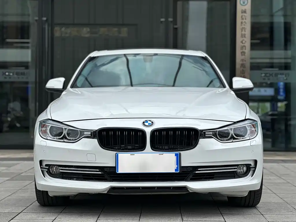 Купить BMW 3 Series
