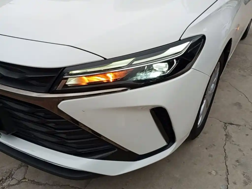 Chevrolet Monza — миниатюра 24