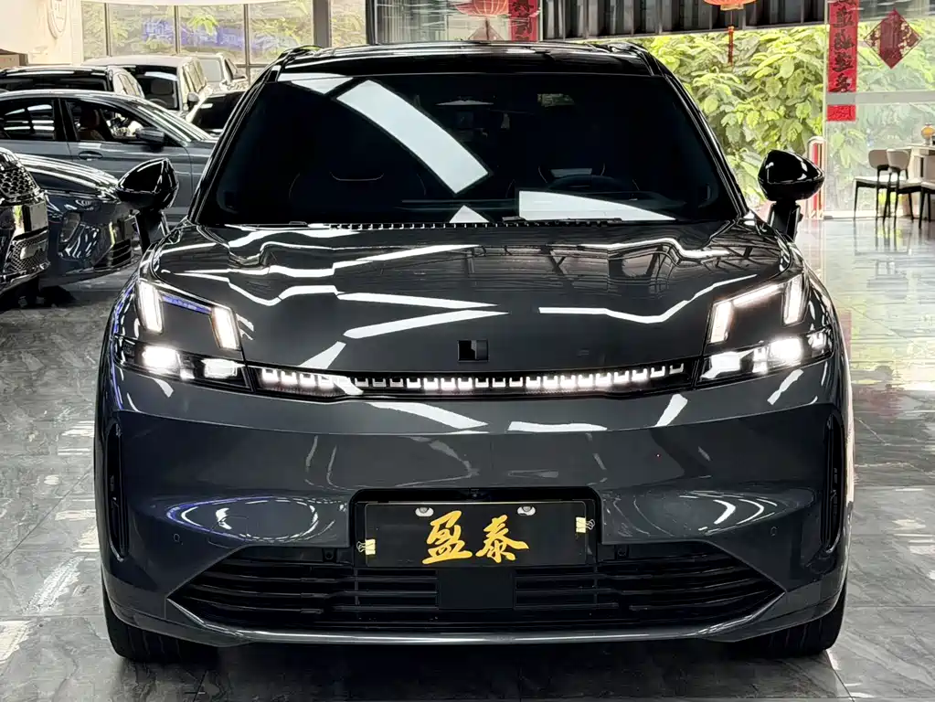 Lynk & Co 08 EM-P — миниатюра 2