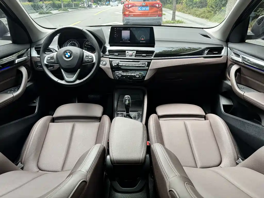 BMW X1 — миниатюра 7