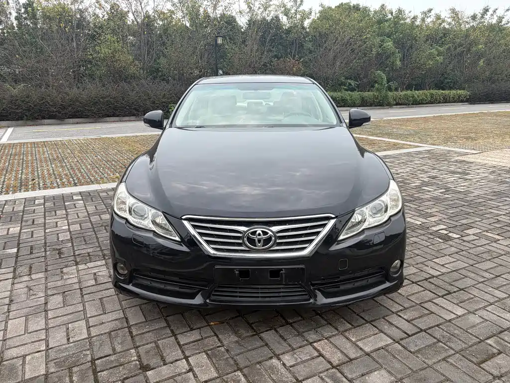 Toyota Reiz — миниатюра 2