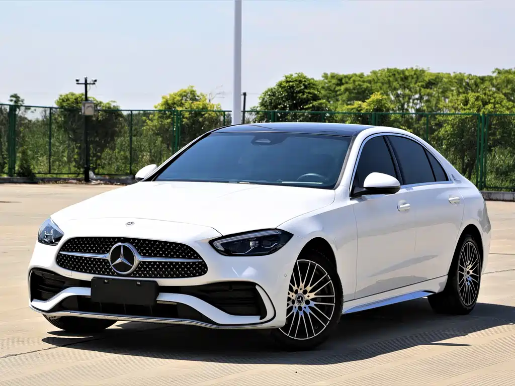 Mercedes-Benz C-Class 2022