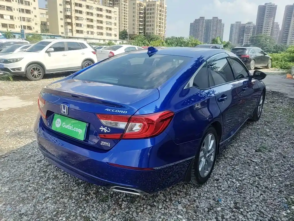 Honda Accord — миниатюра 7