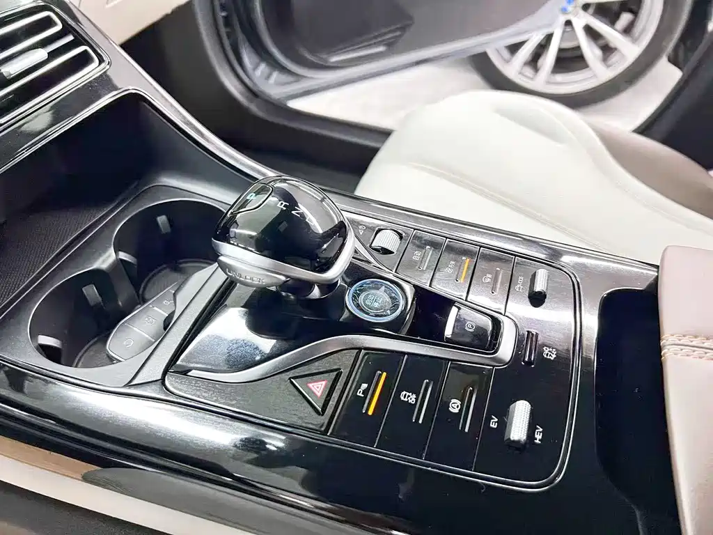 BYD Qin PLUS — миниатюра 14