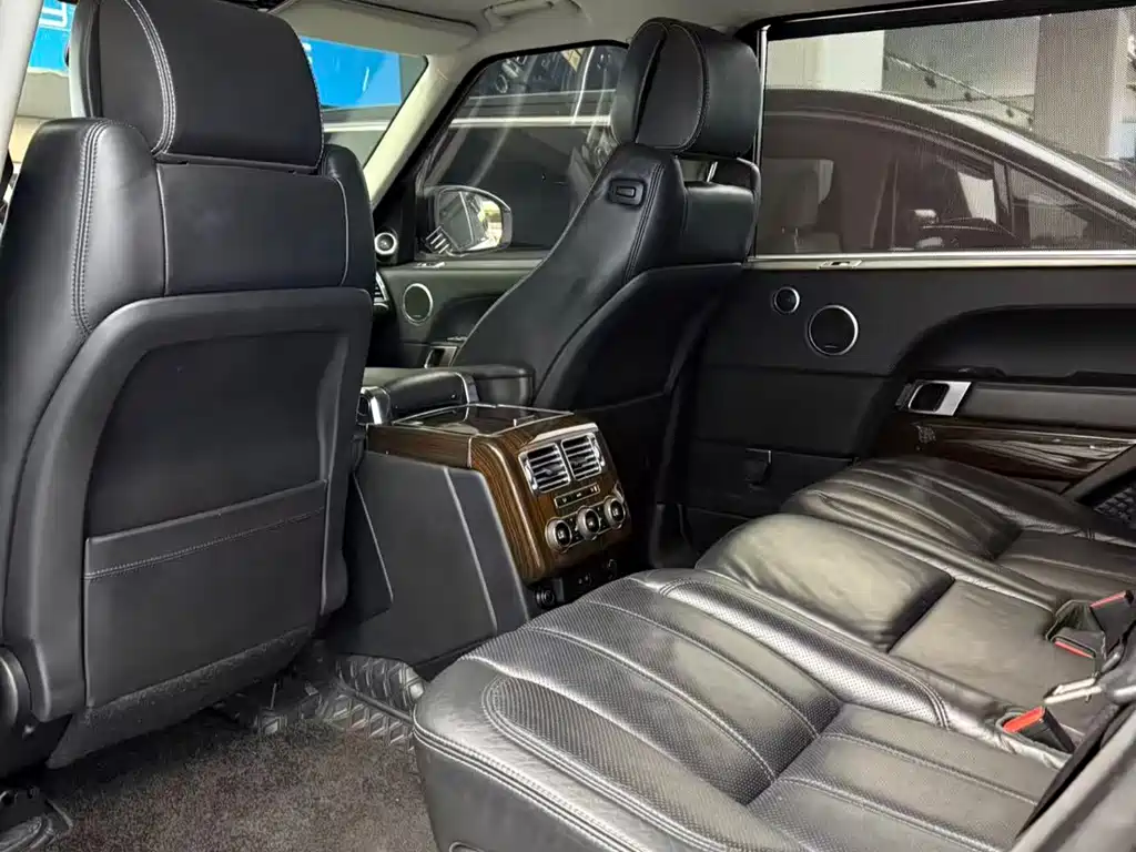 Land Rover Range Rover 2015 3.0 SC V6 Vogue SE Long Wheelbase