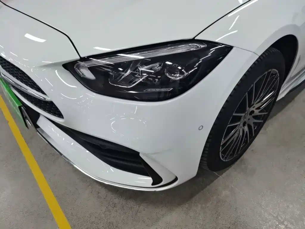 Mercedes-Benz C-Class — миниатюра 24