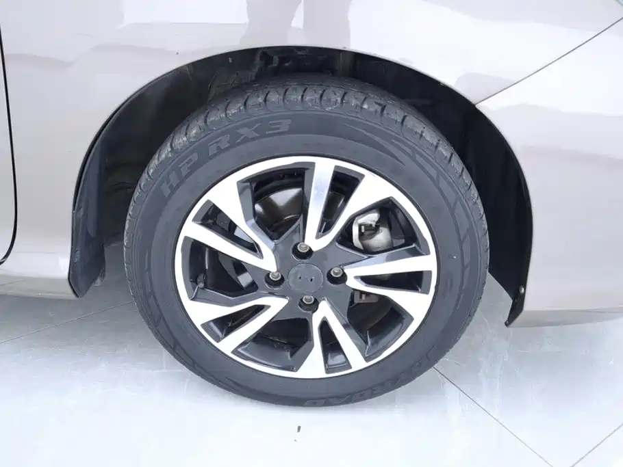 Honda Greiz — миниатюра 6