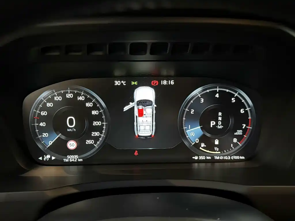 Volvo XC90 — миниатюра 5