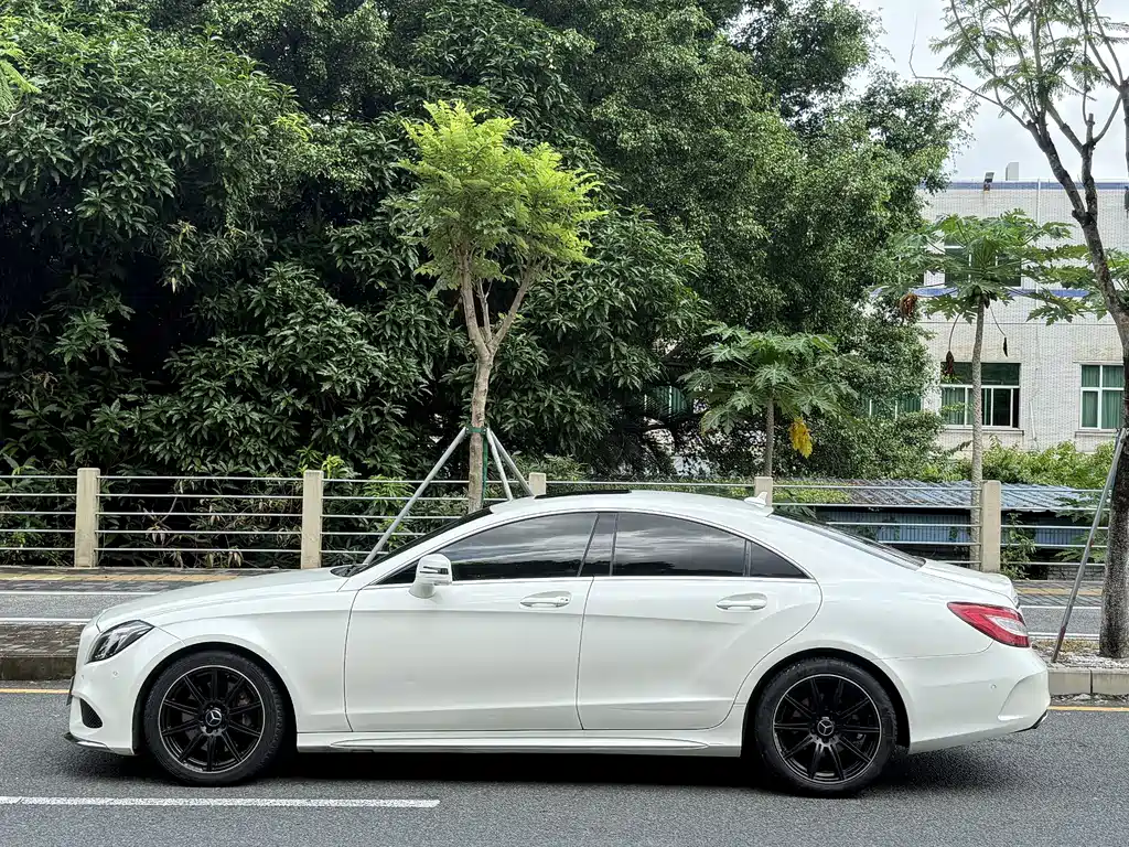 Mercedes-Benz CLS 2017 CLS 320