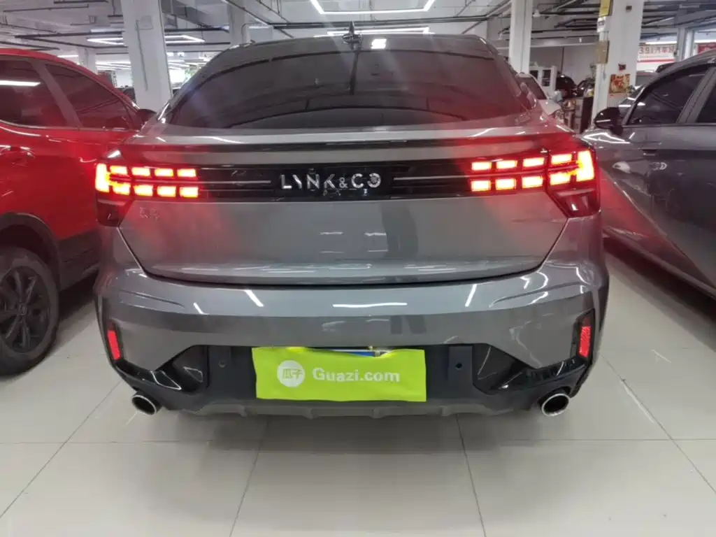 Lynk & Co 05 — миниатюра 6