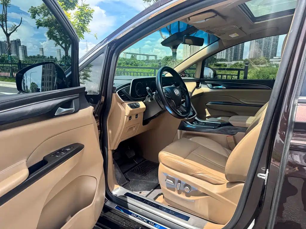 Buick GL8 2021 ES 653T Luxury
