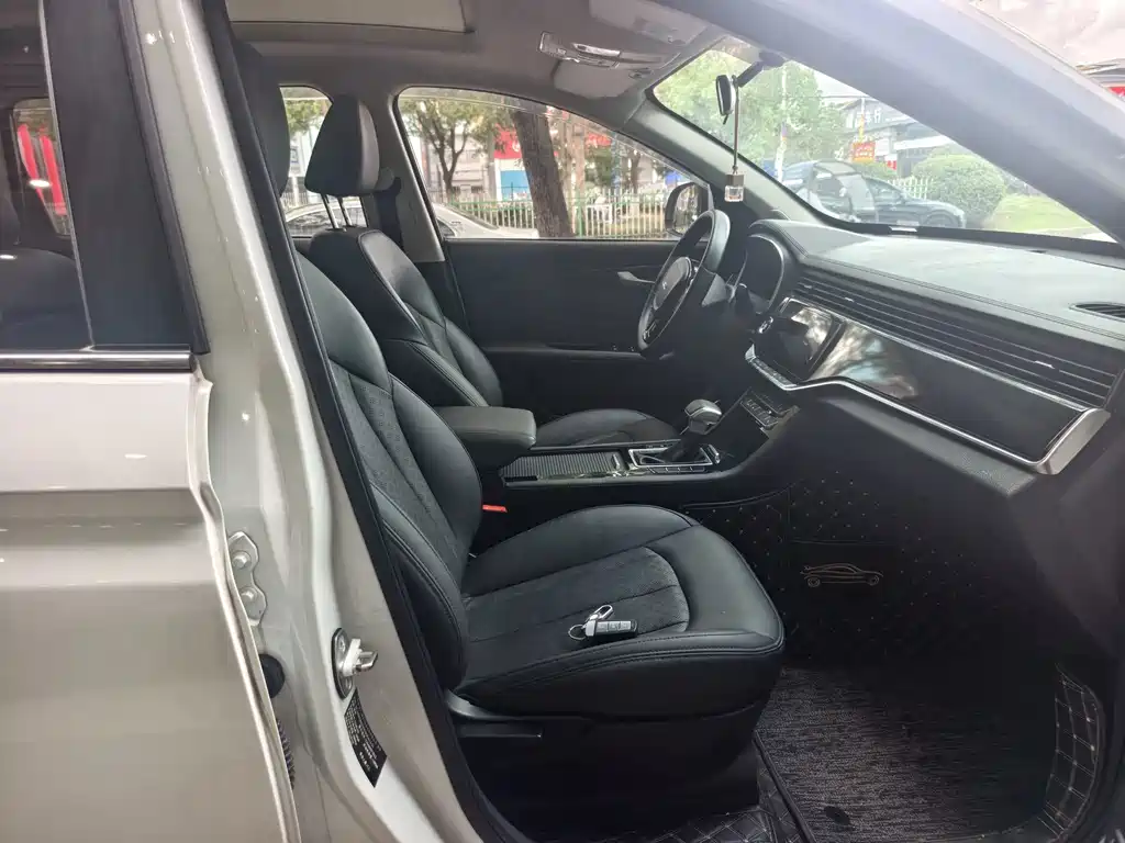 VGV VGV U70 — миниатюра 7