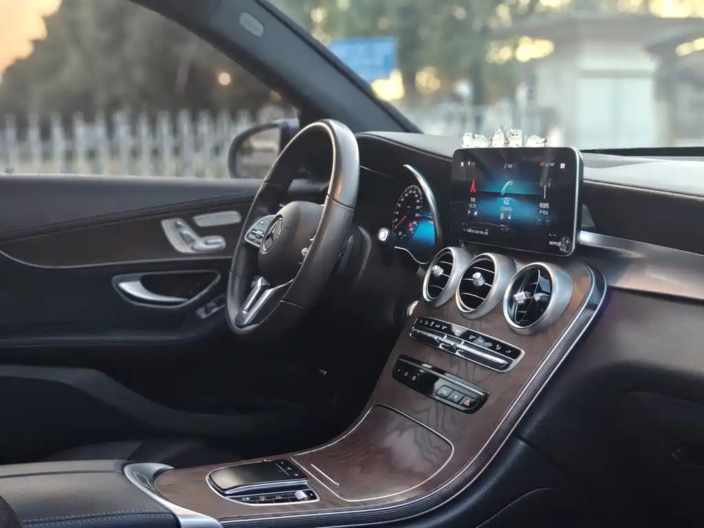 Mercedes-Benz GLC 2022 — фото 10