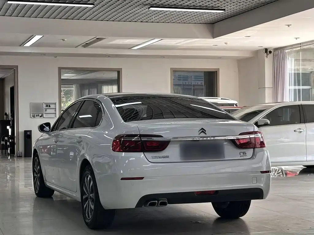 Citroen C6 — миниатюра 25