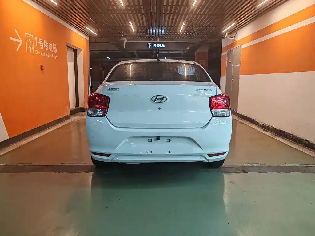 Hyundai Verna — миниатюра 9