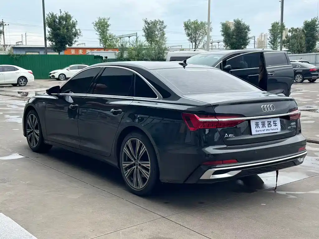 Audi A6L — миниатюра 12