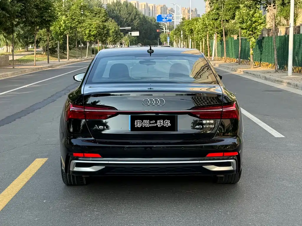 Audi A6L 2023 40 TFSI Luxury