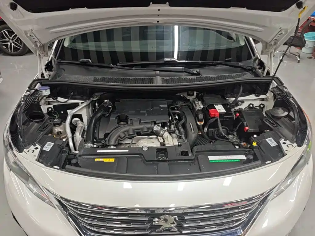 Peugeot 5008 — миниатюра 20