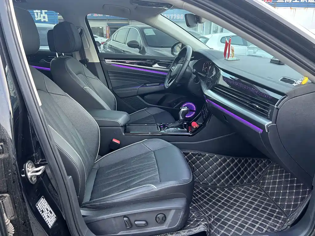 Volkswagen Passat — миниатюра 7