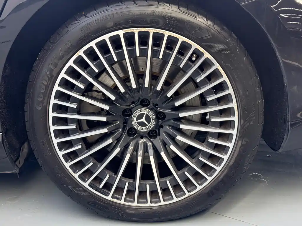 Mercedes-Benz EQS — миниатюра 25