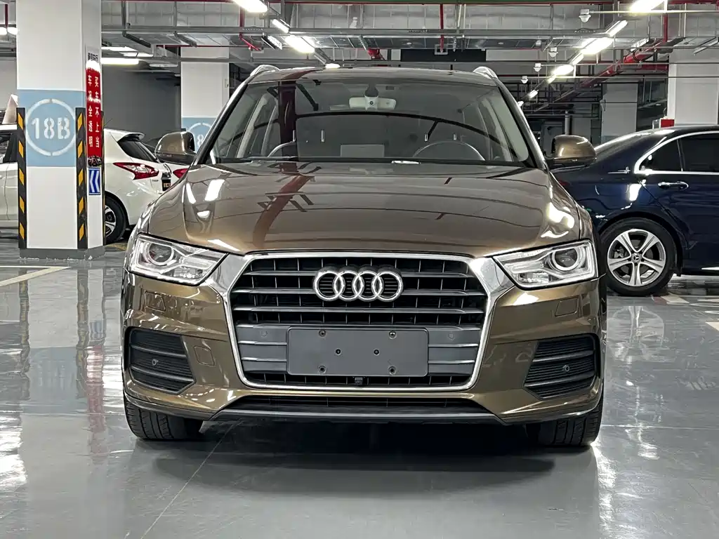 Audi Q3 2016 30 TFSI Fashion