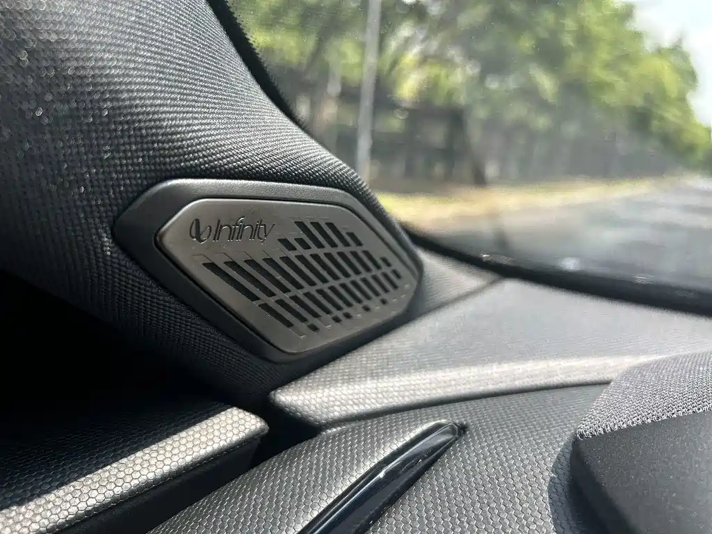 Lynk & Co 03 — миниатюра 23