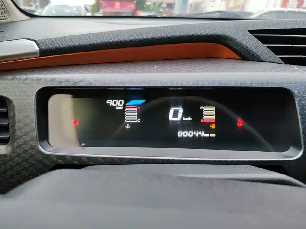 Geely Vision X1 — миниатюра 12
