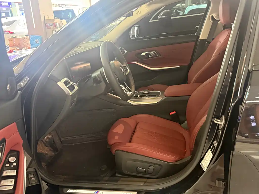 BMW 3 Series 3 2025 330Li M Sport