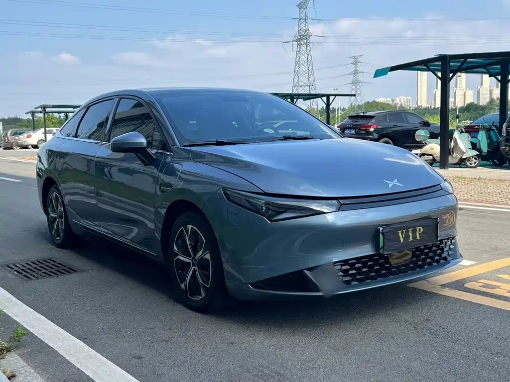 XPeng P5 — миниатюра 4