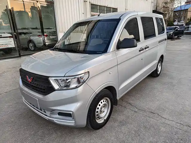 WULING AUTOMOBILE WULING HONGGUANG V 2021
