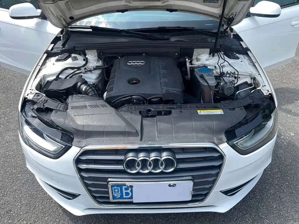 Audi A4L — миниатюра 5