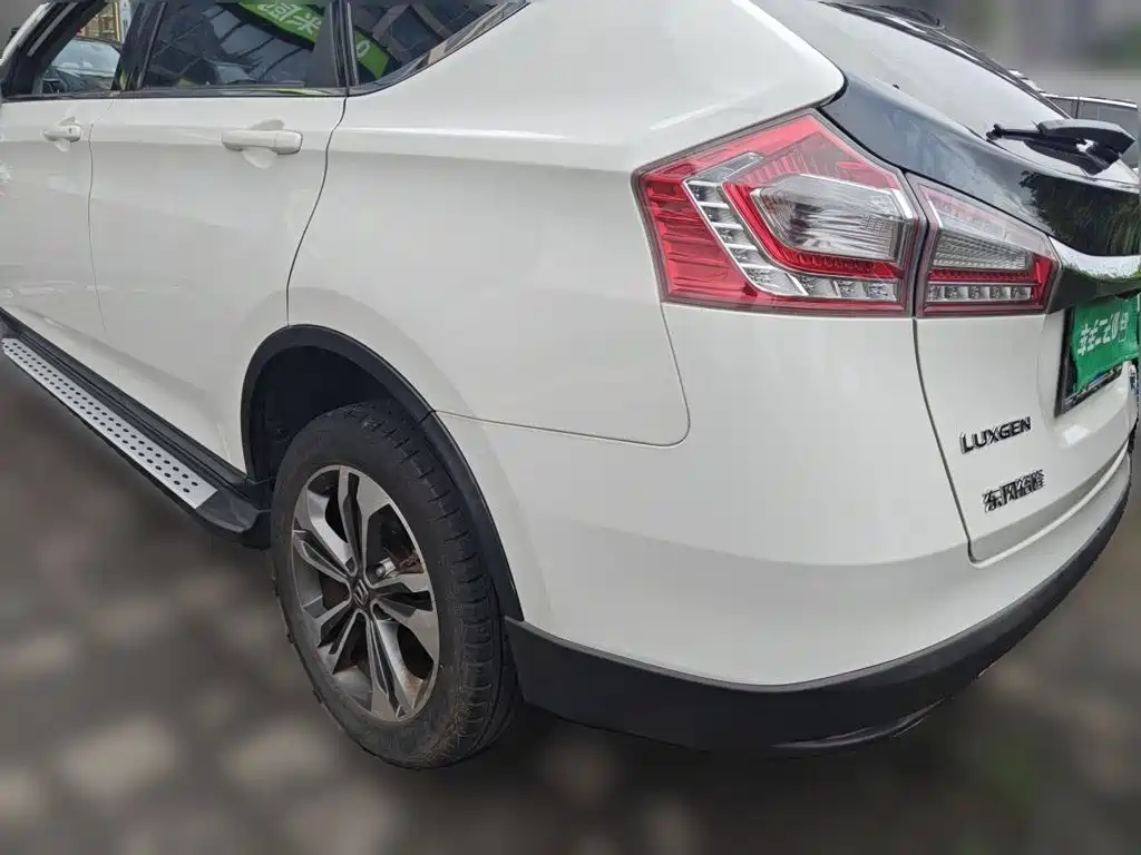 Luxgen U6 — миниатюра 25