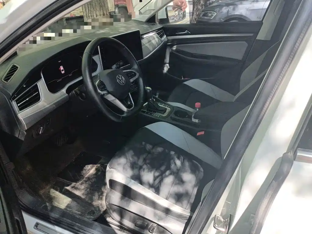Volkswagen Bora 2023 280TSI DSG
