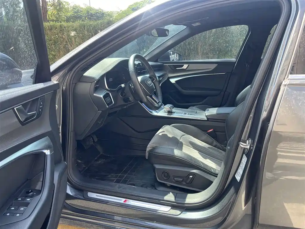 Audi A6L — миниатюра 4