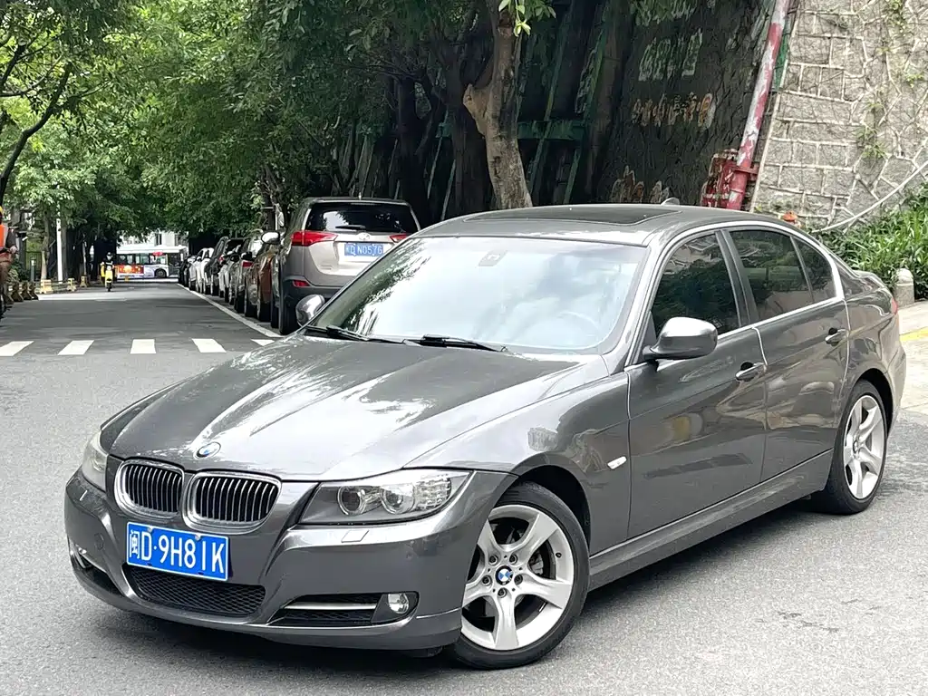Купить BMW 3 Series