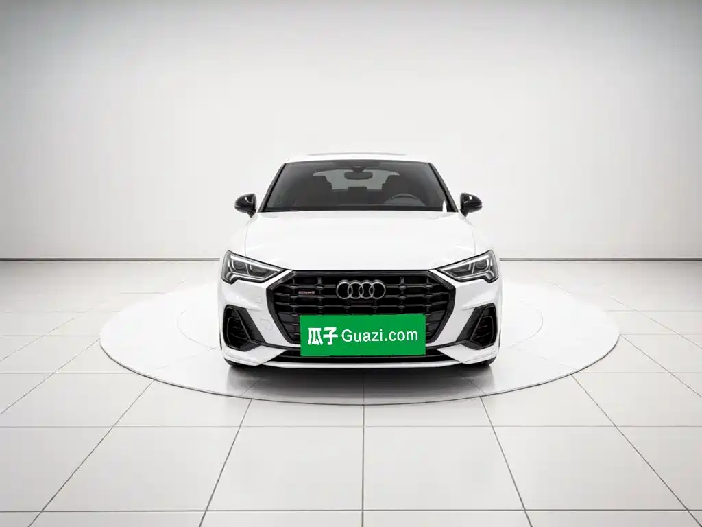 Audi Q3 — миниатюра 2