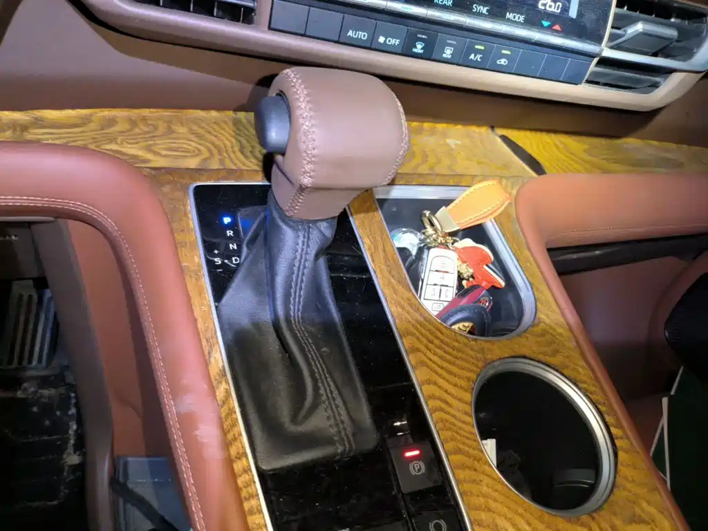 Toyota Sienna — миниатюра 15