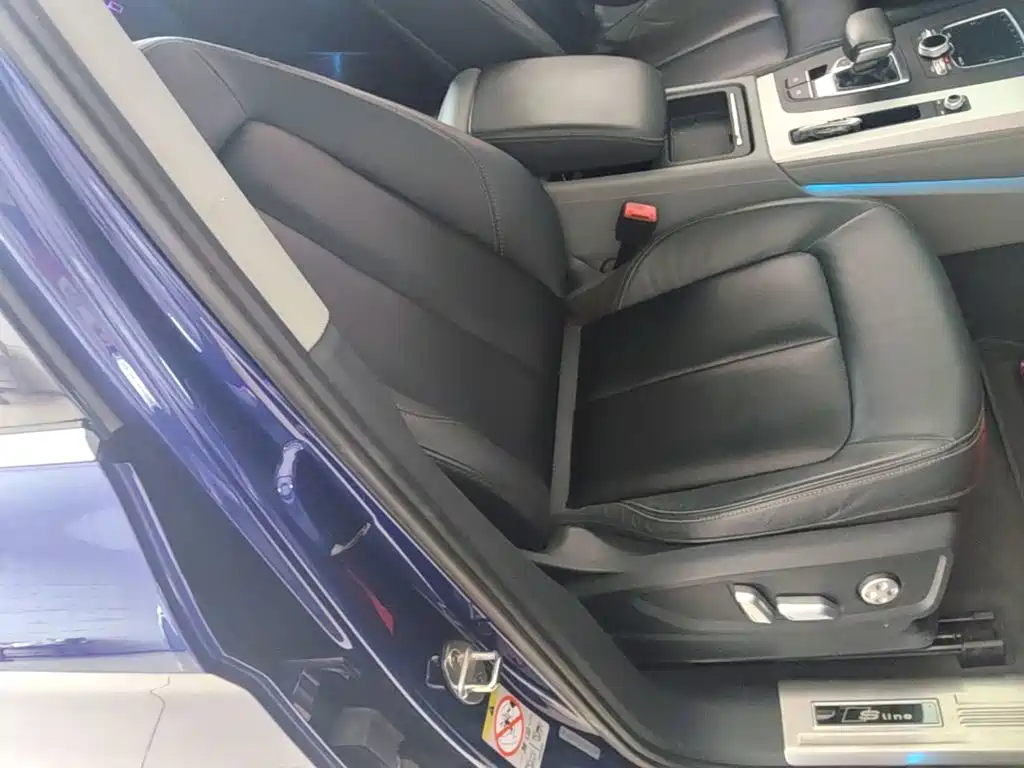 Audi Q5L — миниатюра 25