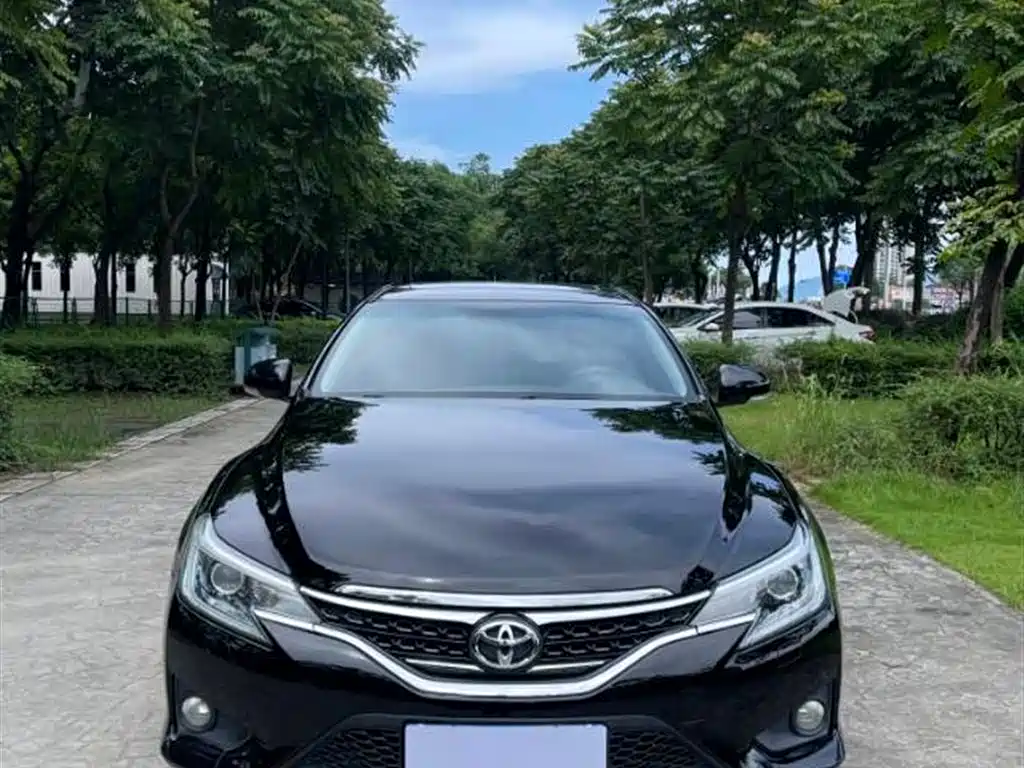 Toyota Reiz 2013 2.5V