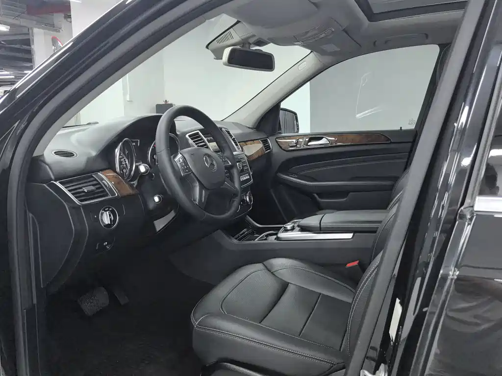 Mercedes-Benz M 2012 ML 350