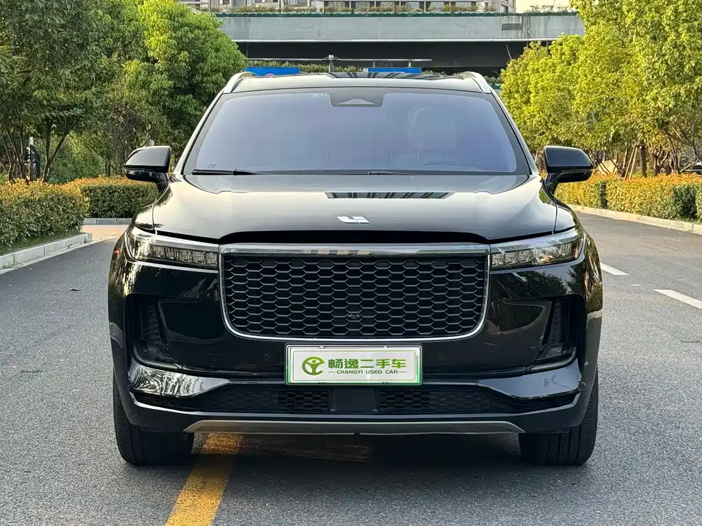 Li Auto Li ONE — миниатюра 2