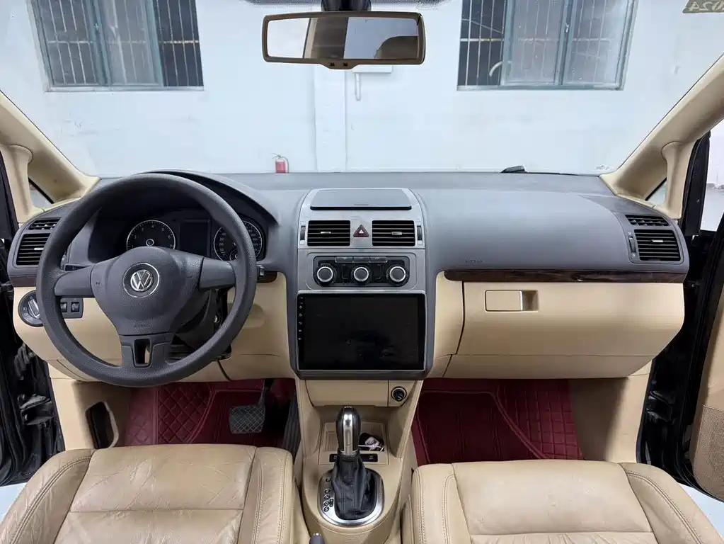 Volkswagen Touran — миниатюра 9