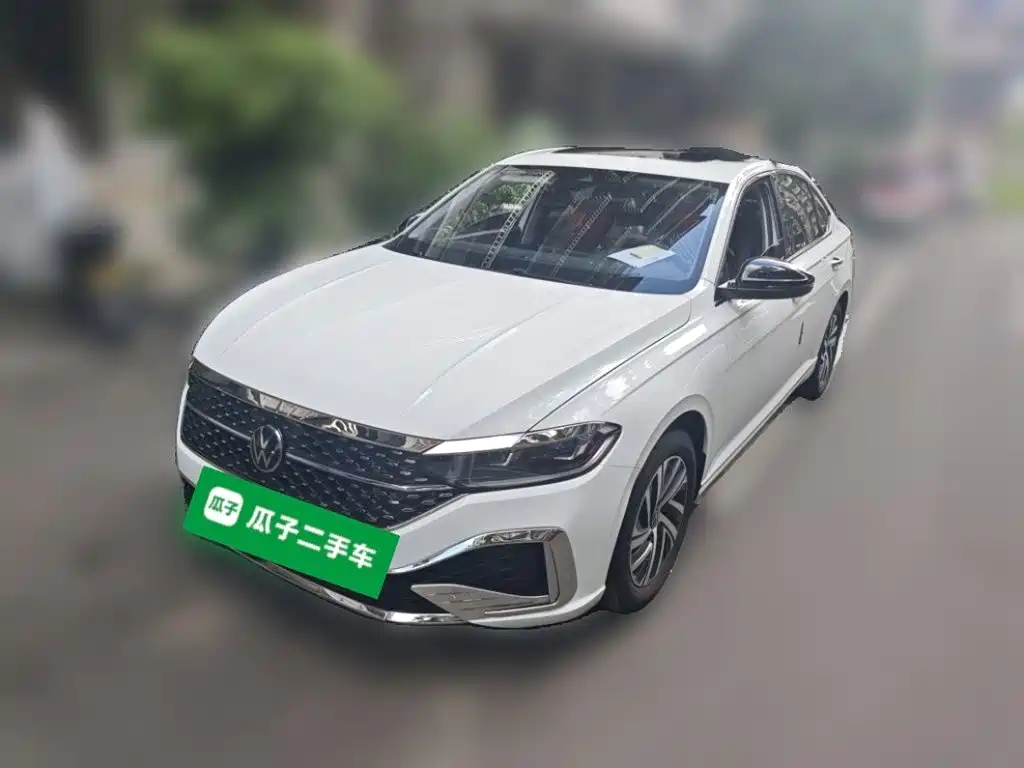 朗逸 2024款 300TSI DSG星空满逸版 2024