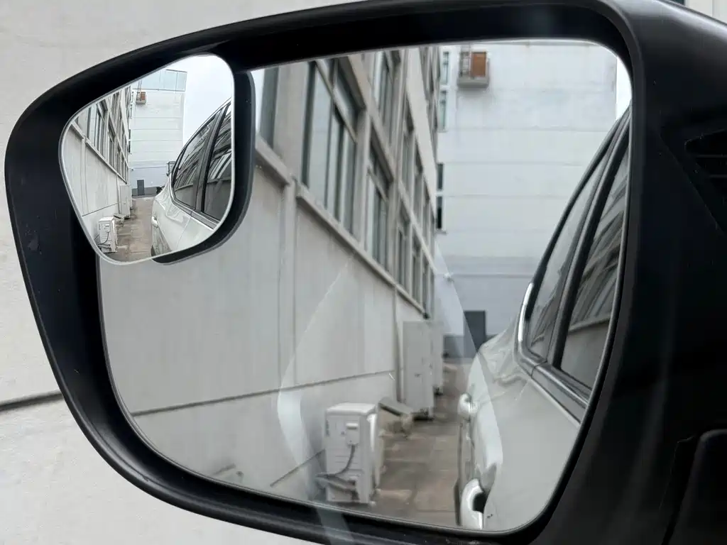 Nissan Qashqai — миниатюра 23